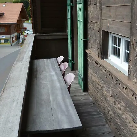 Am Dorfplatz